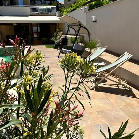 Pensiune Melia Mar 4*