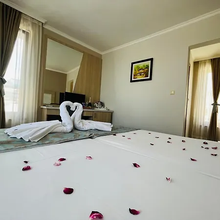 Melia Mar 招待所 4*