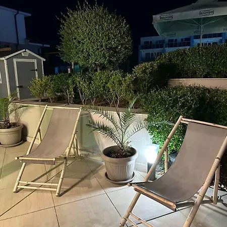 Melia Mar 4*